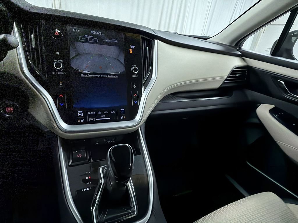 Used 2021 Subaru Outback Premium image 15