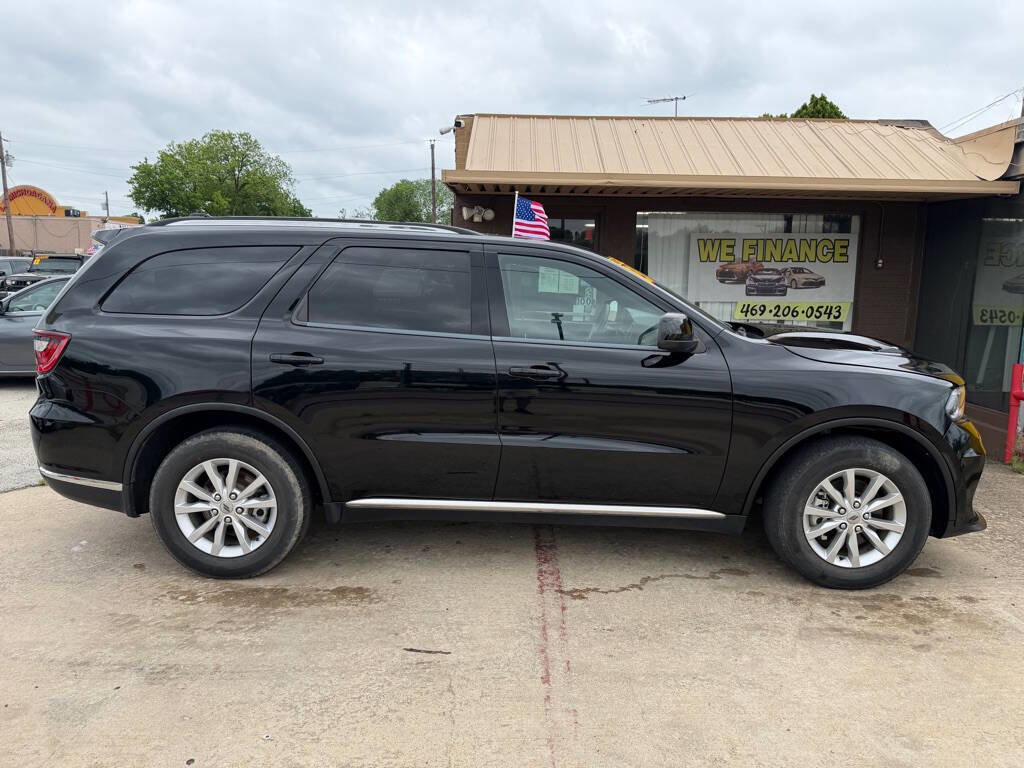 Used 2023 Dodge Durango SXT Launch Edition RWD image 5