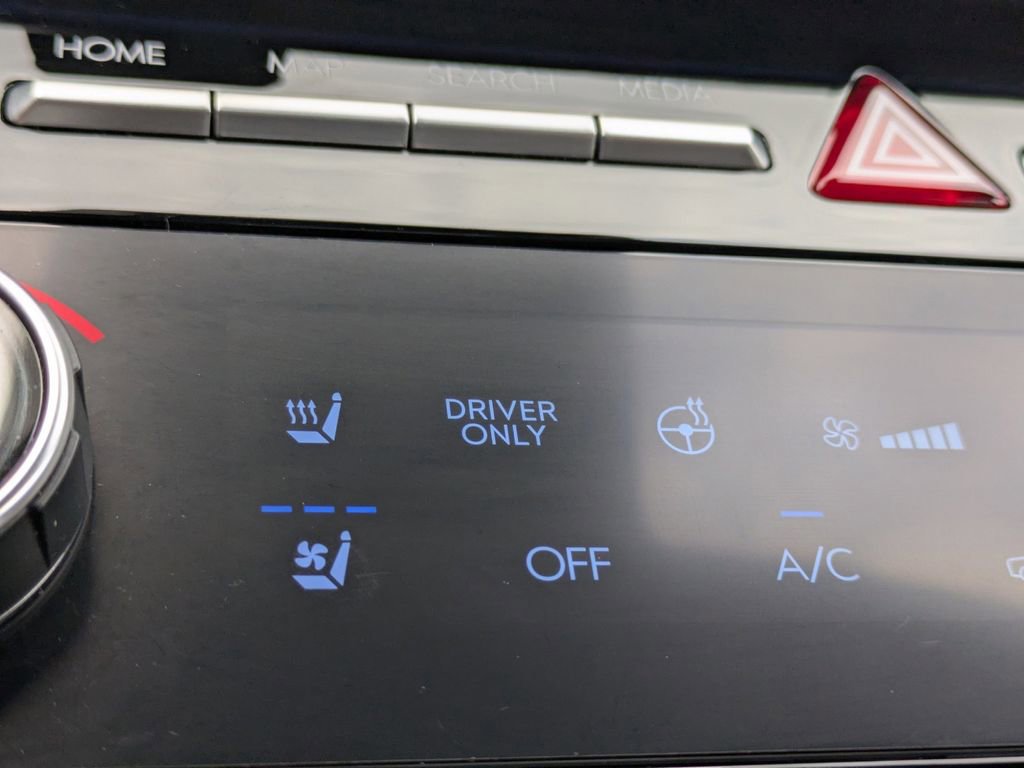 Used 2024 Hyundai Santa Fe Calligraphy image 29