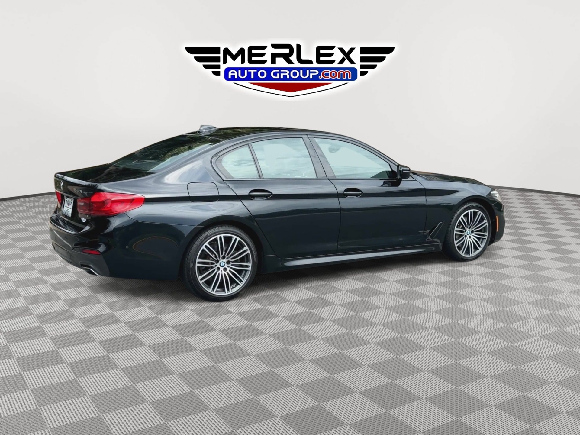 Used 2019 BMW 540i xDrive w/ M Sport Package AWD/4WD image 8