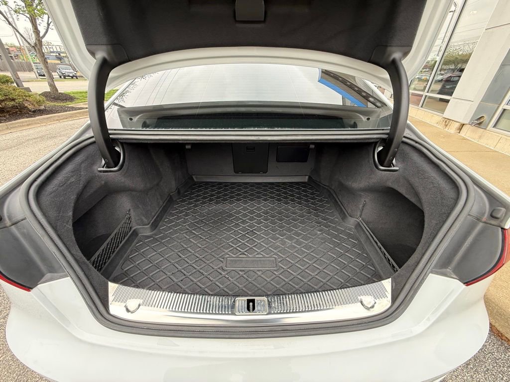Used 2017 Audi A8 L 3.0T w/ Executive Package image 37