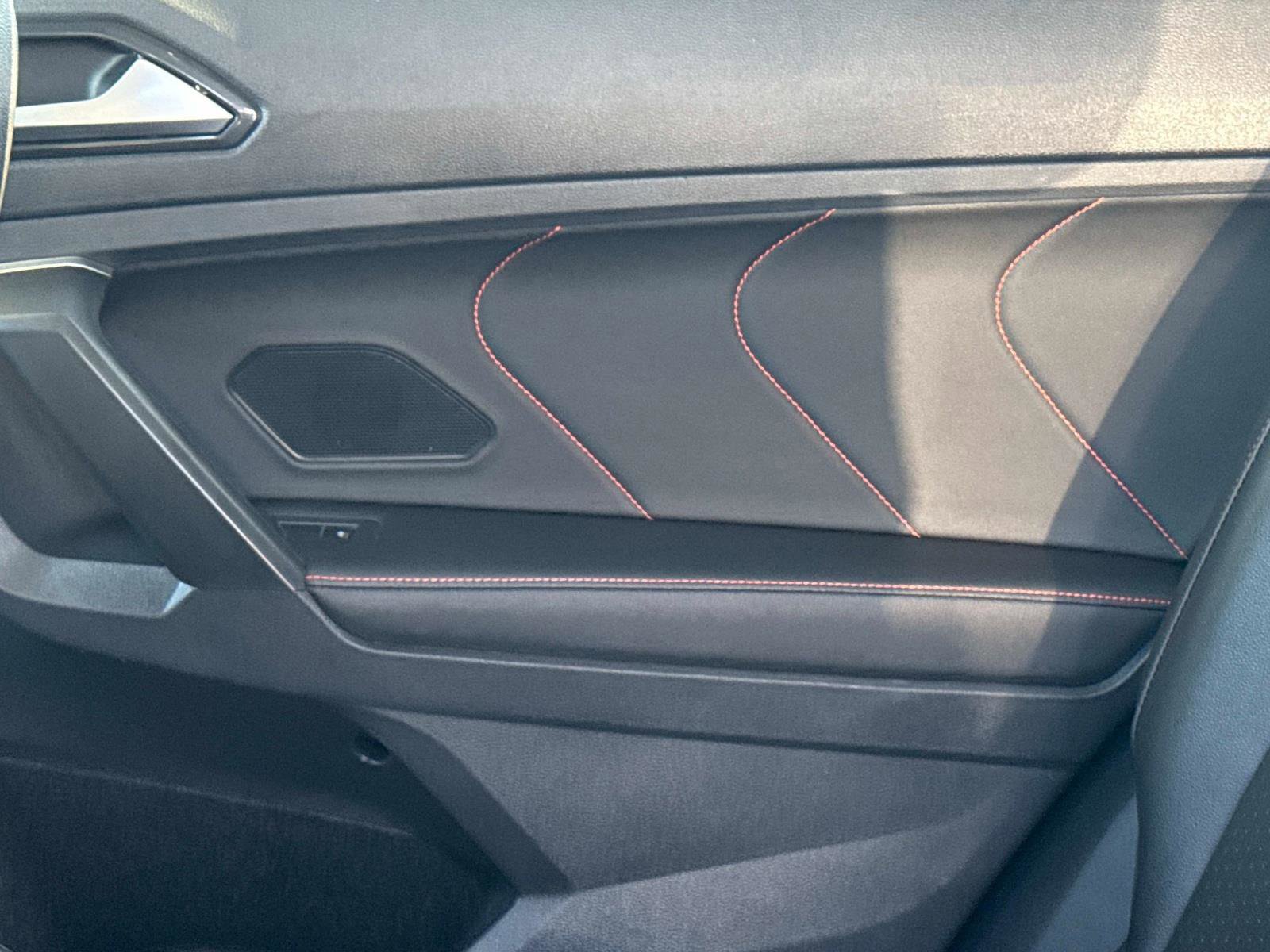 Used 2024 Volkswagen Tiguan Wolfsburg Edition image 17