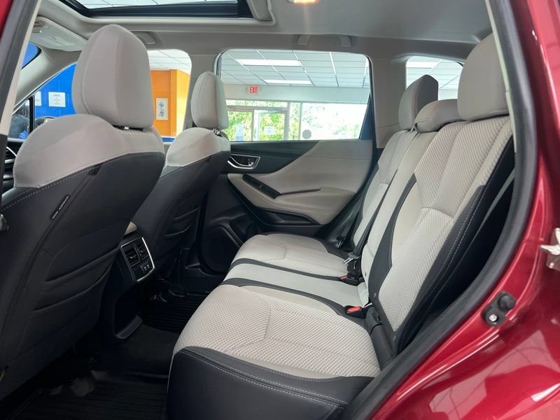 Used 2019 Subaru Forester Premium AWD/4WD image 16
