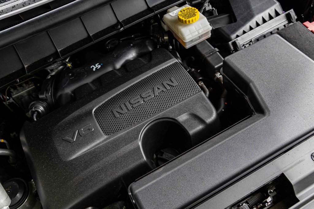 Certified 2024 Nissan Pathfinder SL image 29