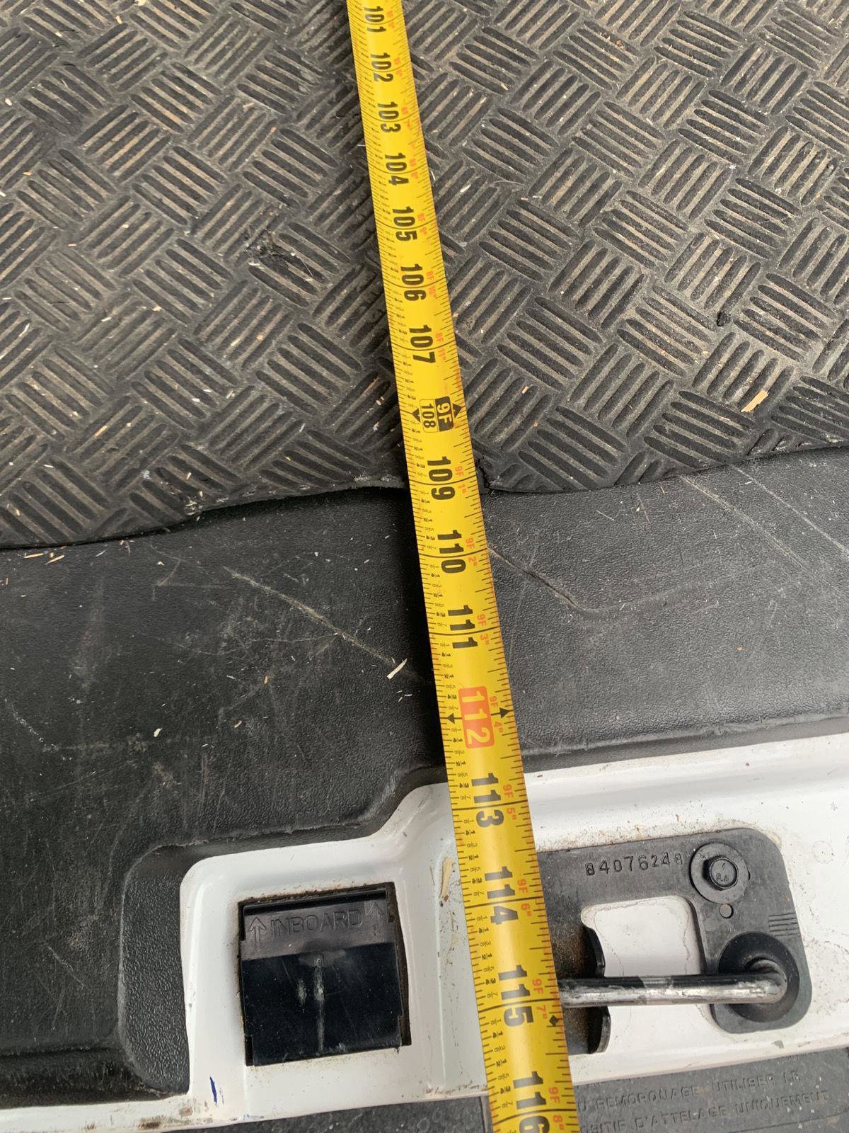 Used 2024 Chevrolet Express 2500 w/ Driver Convenience Package image 10