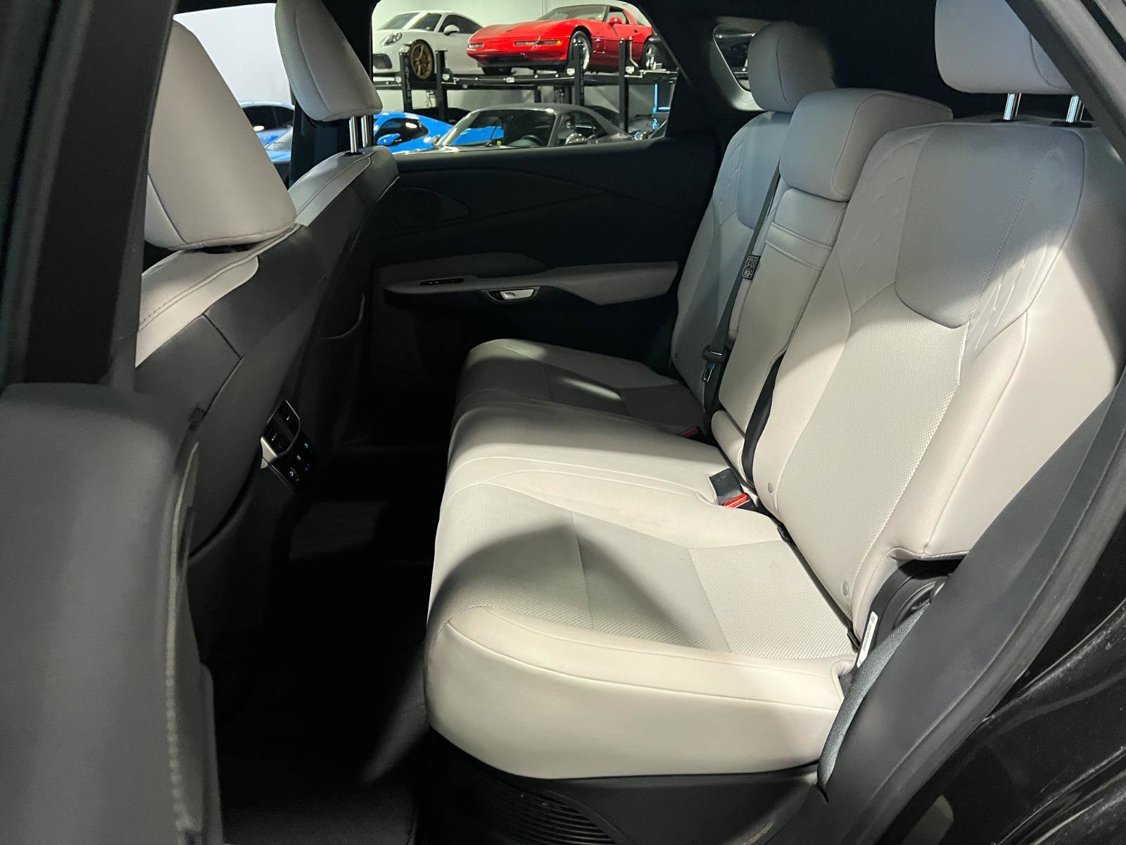 Used 2023 Lexus RX 350h image 29