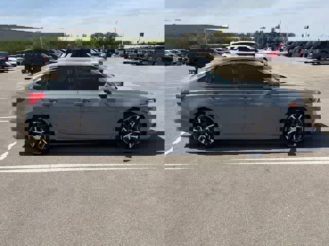 Used 2023 Honda Civic Touring image 6