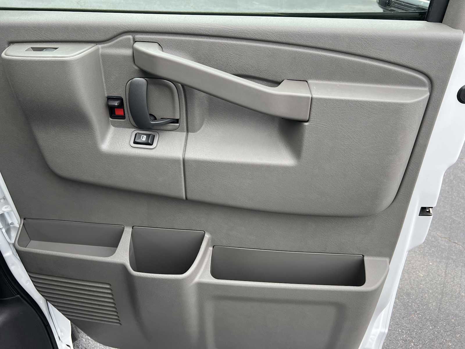 New 2025 GMC Savana 3500 w/ Power Convenience Package image 19