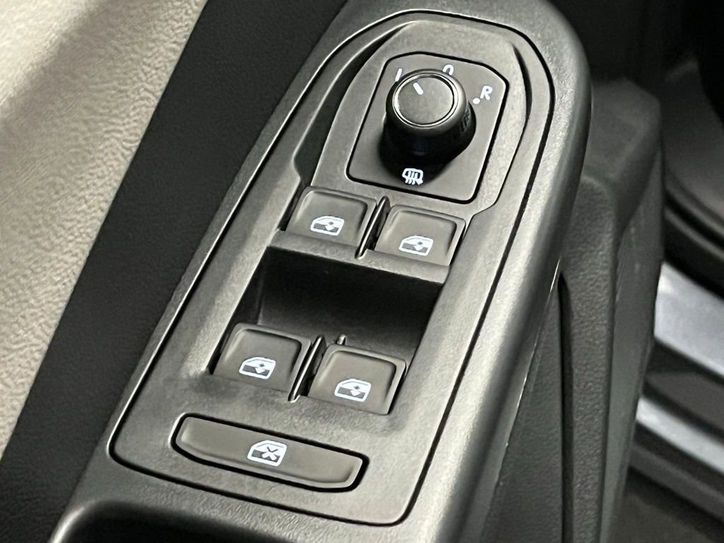 New 2026 Volkswagen Taos S AWD/4WD image 15
