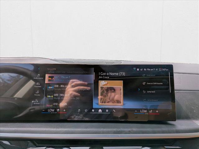 Used 2026 BMW X7 xDrive40i image 12