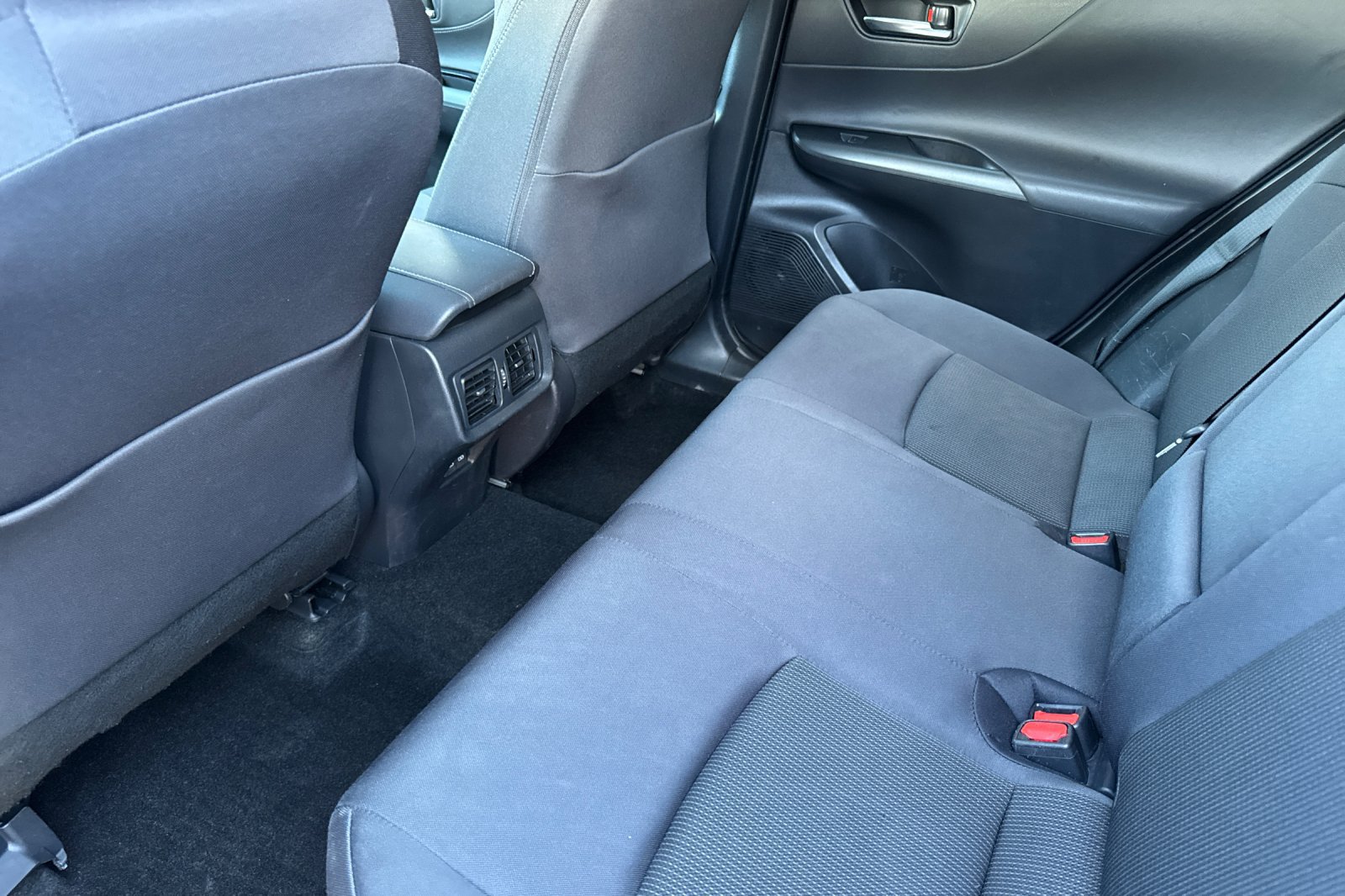 Certified 2024 Toyota Venza LE AWD/4WD image 15