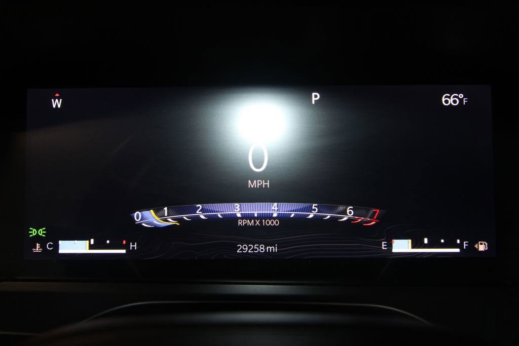 Used 2022 Jeep Grand Cherokee Laredo w/ Luxury Tech Group I image 10