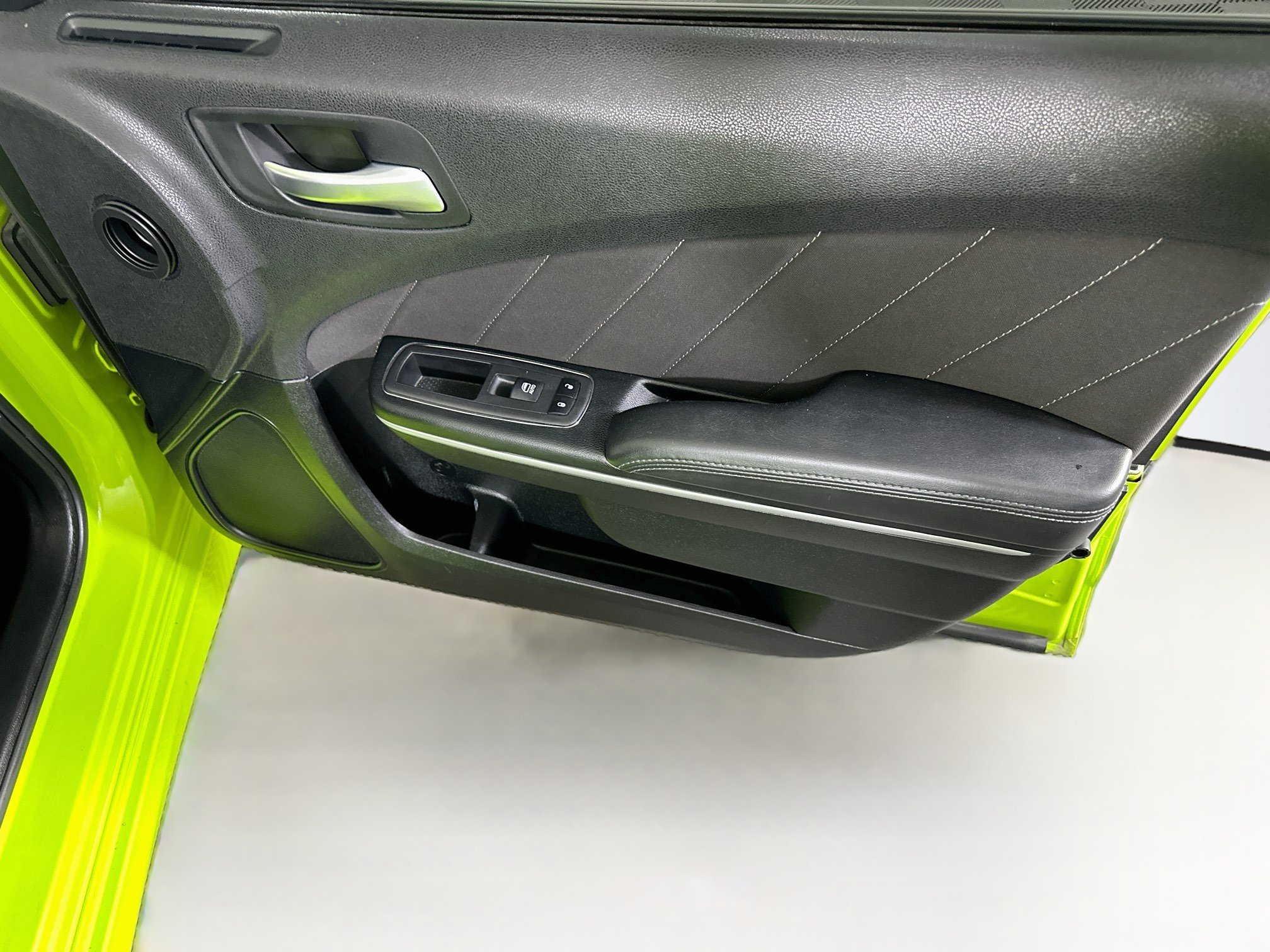 Used 2023 Dodge Charger R/T RWD image 29
