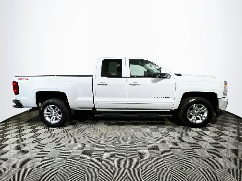 Used 2019 Chevrolet Silverado 1500 LT w/ All Star Edition AWD/4WD image 8