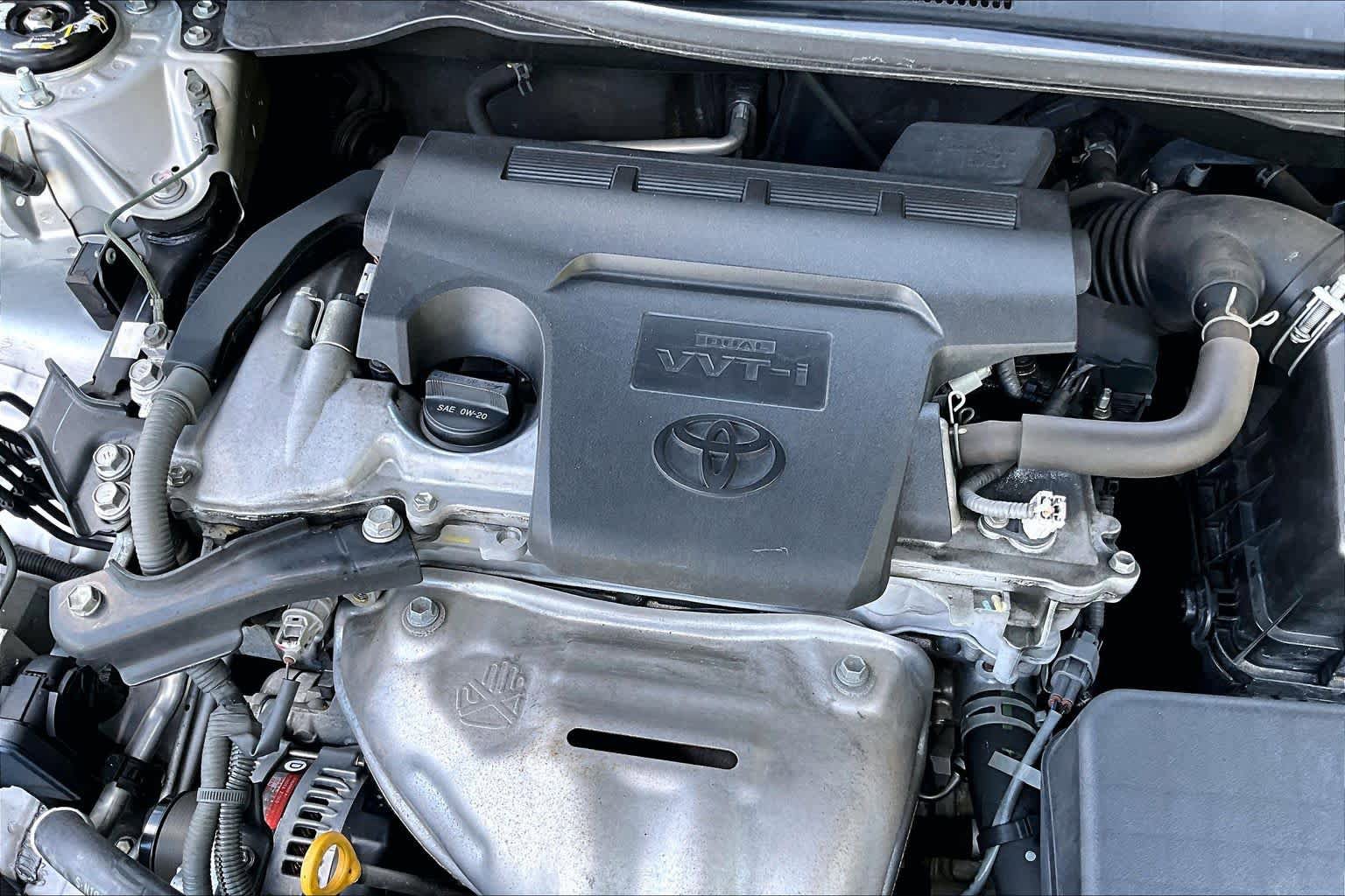 Used 2012 Toyota Camry XLE w/ Leather Pkg FWD image 33
