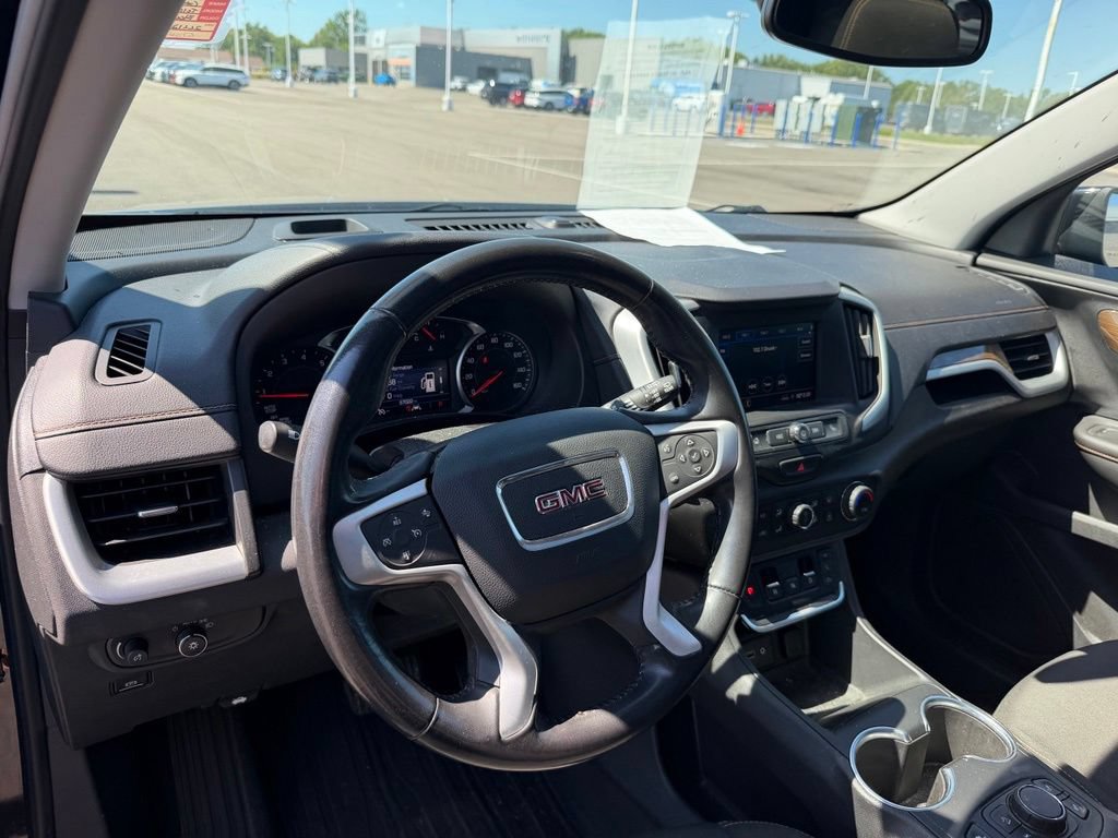 Used 2020 GMC Terrain SLE w/ Driver Convenience Package FWD image 12