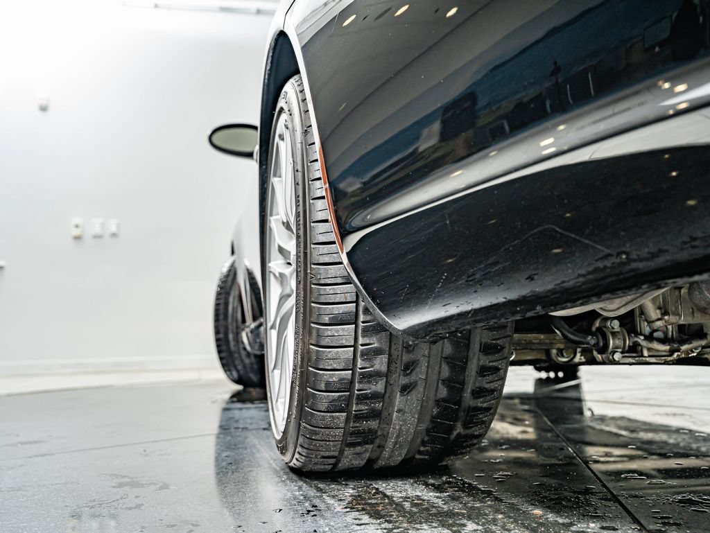 Used 2007 Porsche 911 Carrera RWD image 48