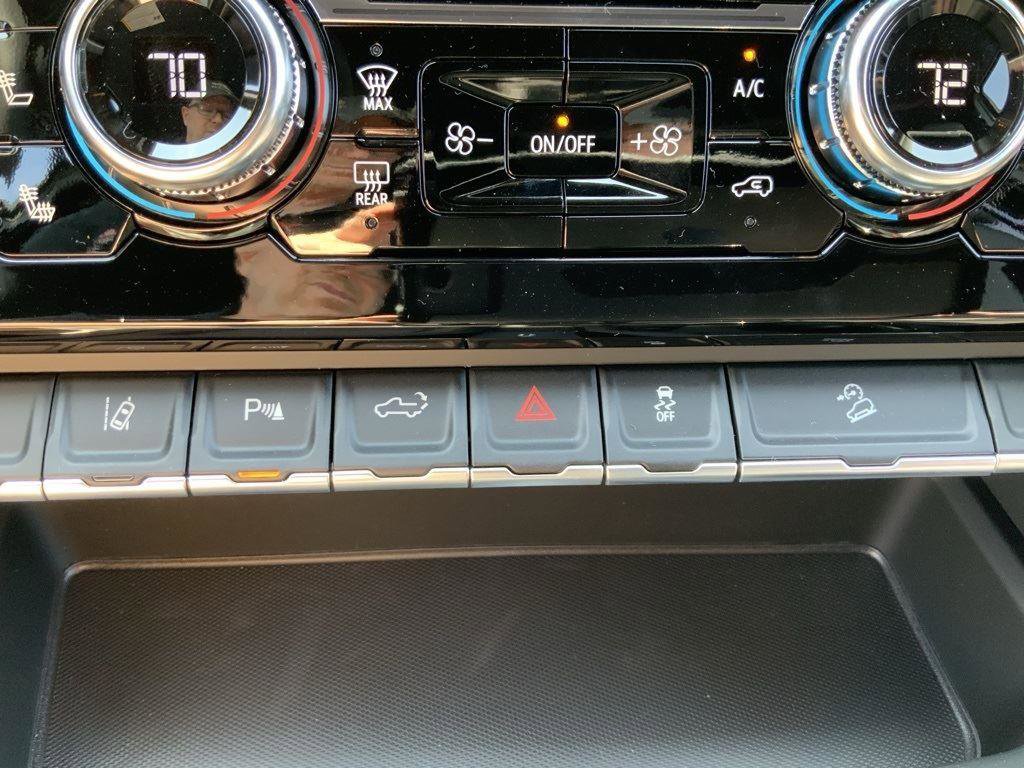 New 2026 GMC Sierra 2500 AT4 w/ AT4 Premium Plus Package image 53