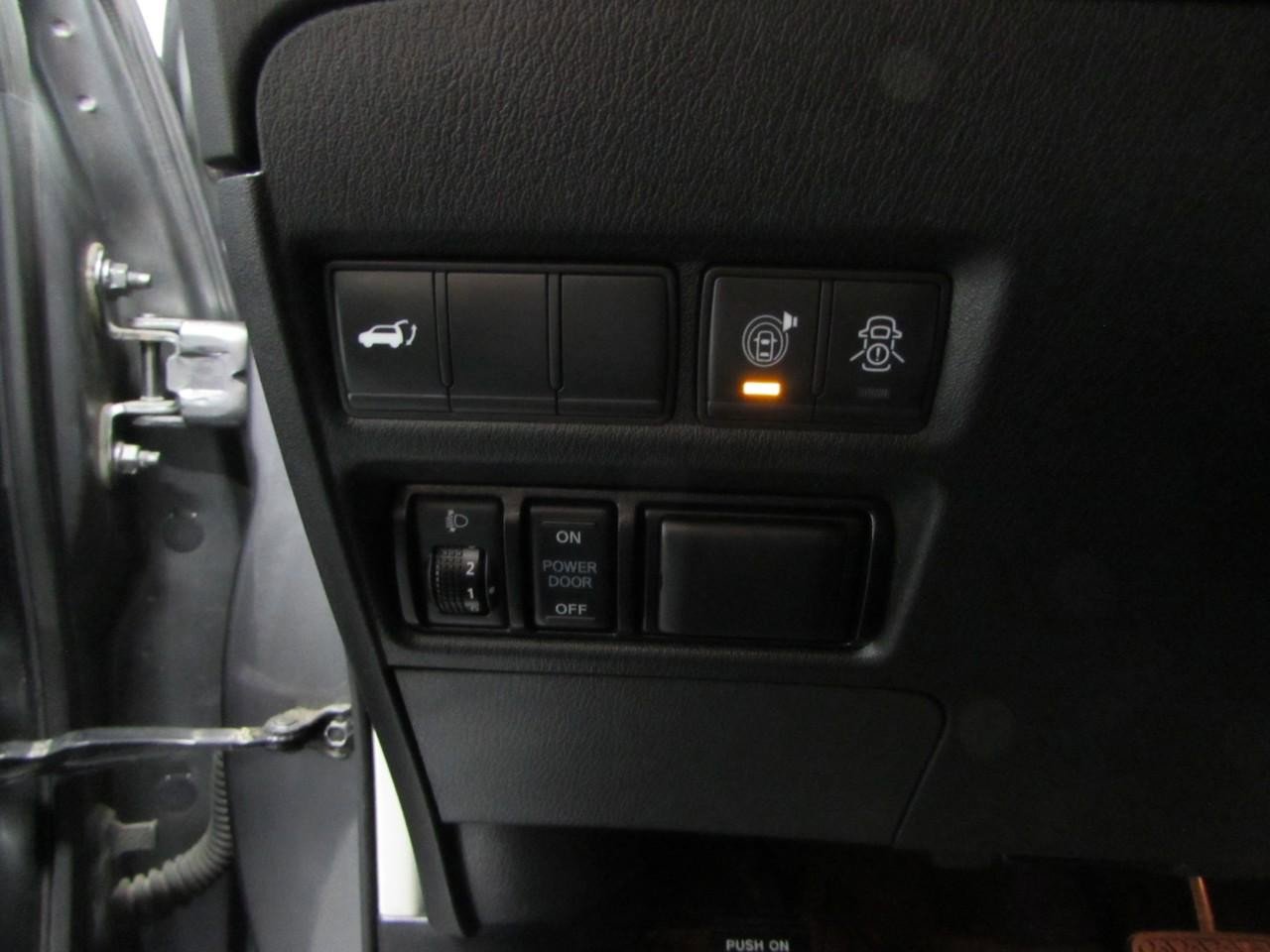 Used 2019 Nissan Armada SL w/ Premium Package image 25