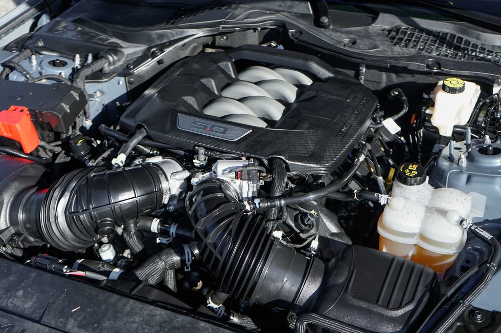 Used 2024 Ford Mustang GT Premium RWD image 12