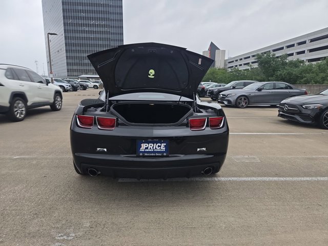 Used 2013 Chevrolet Camaro SS w/ RS Package RWD image 6