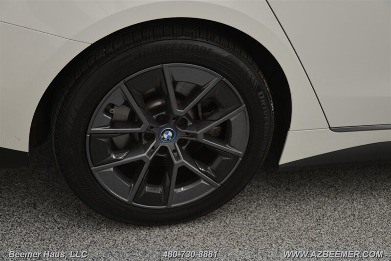 Used 2023 BMW i4 eDrive35 w/ Premium Package RWD image 50