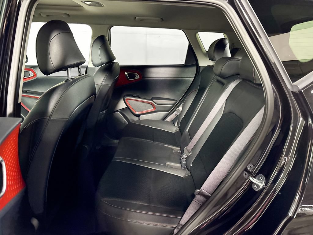 Certified 2023 Kia Soul GT-Line FWD image 22