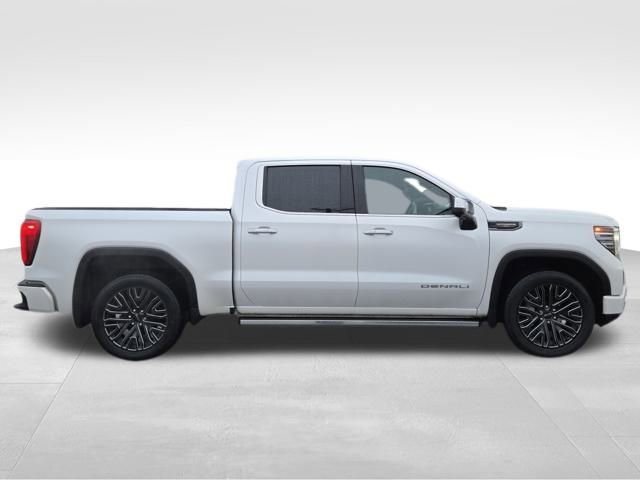 Used 2022 GMC Sierra 1500 Denali Ultimate image 11