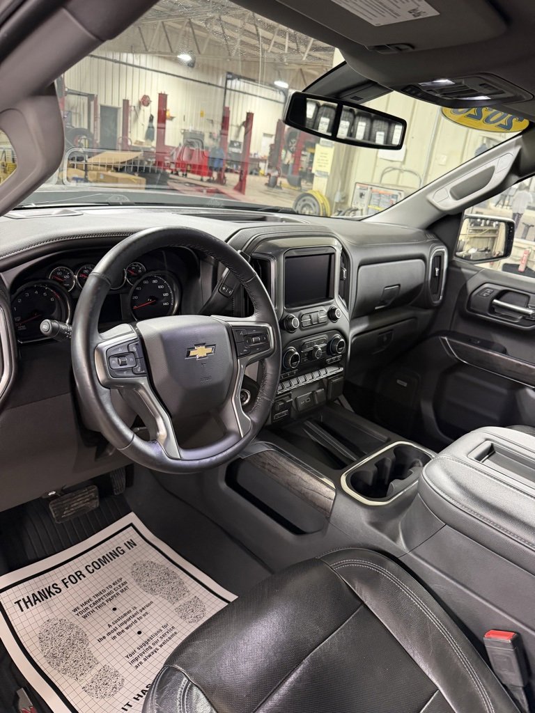 Used 2020 Chevrolet Silverado 1500 LTZ w/ LTZ Premium Package image 5