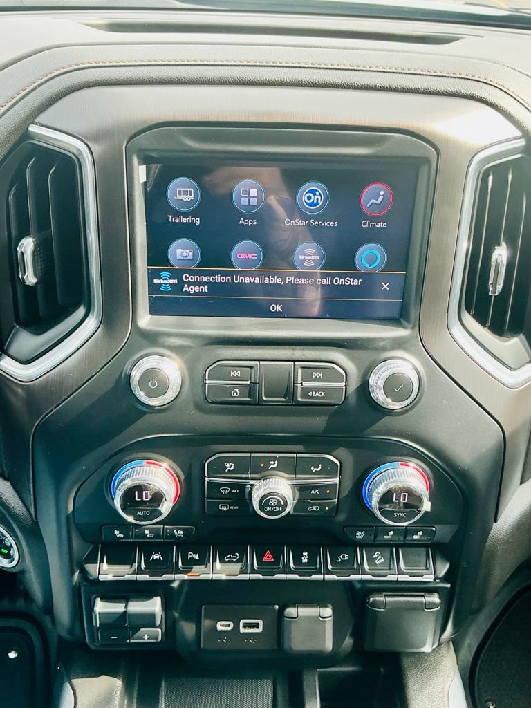 Used 2022 GMC Sierra 1500 AT4 w/ AT4 Premium Package AWD/4WD image 21