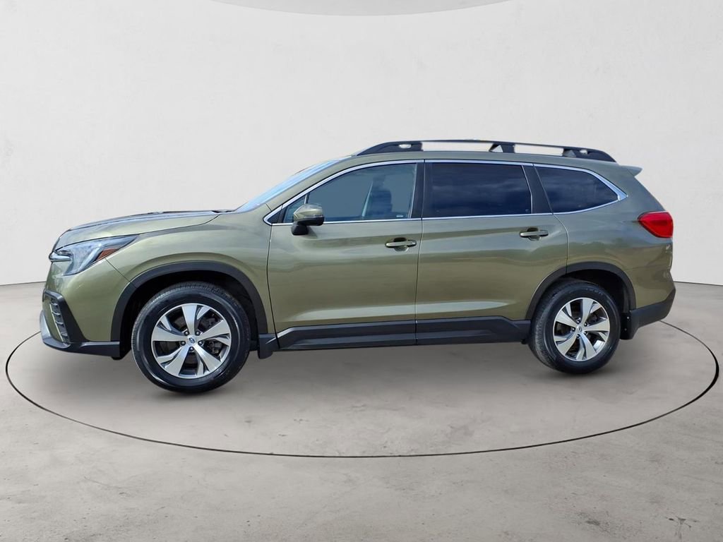 Used 2023 Subaru Ascent Premium w/ Convenience Package image 6