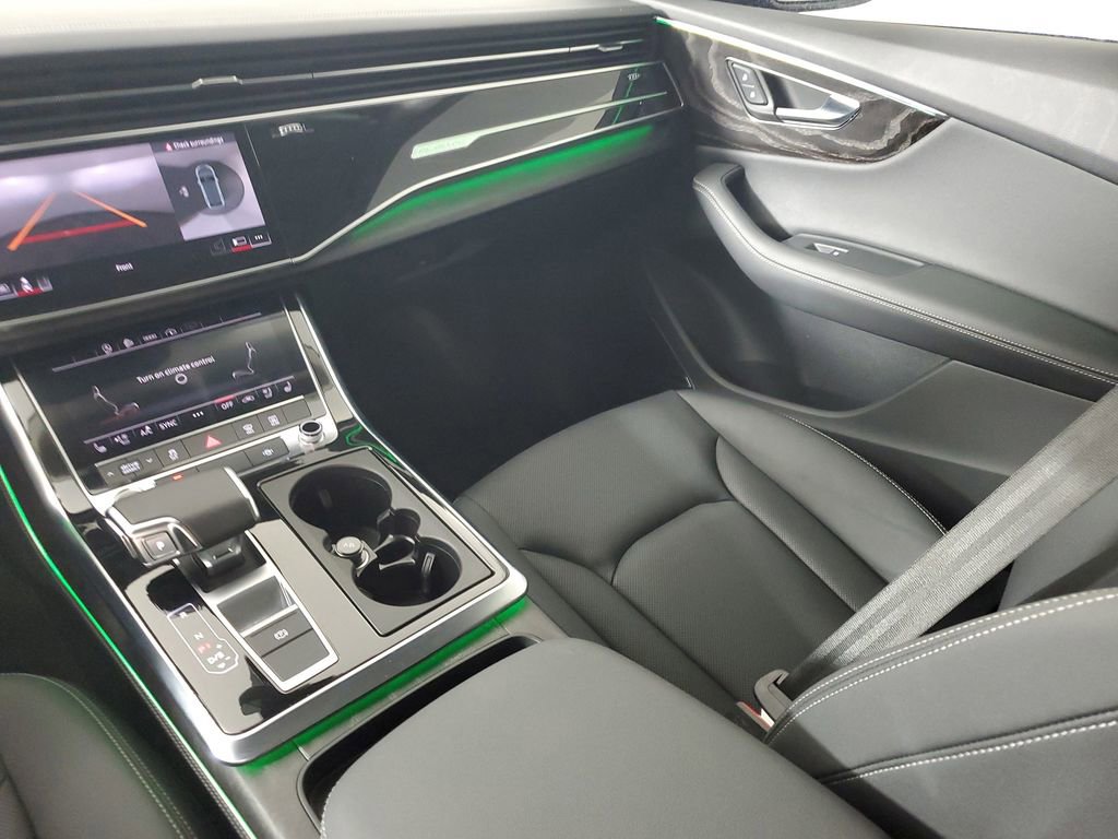 Used 2023 Audi Q8 Premium Plus w/ Premium Plus Package image 17