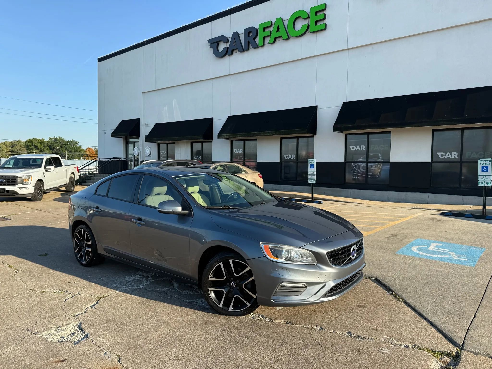 Used 2018 Volvo S60 T5 Dynamic