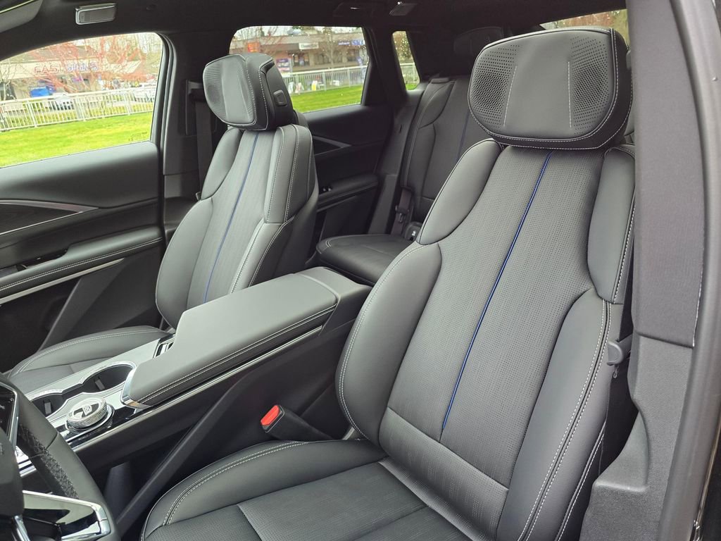 New 2026 Cadillac Lyriq Premium Sport image 21