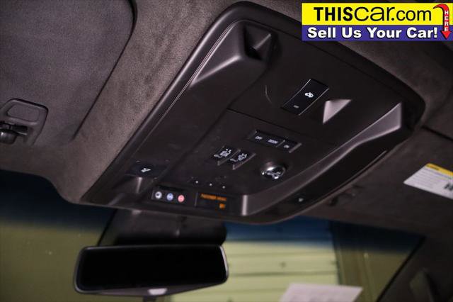 Used 2017 Cadillac Escalade Platinum image 17