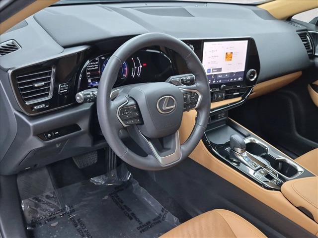 Used 2024 Lexus NX 250 FWD w/ Cold Area Package image 10