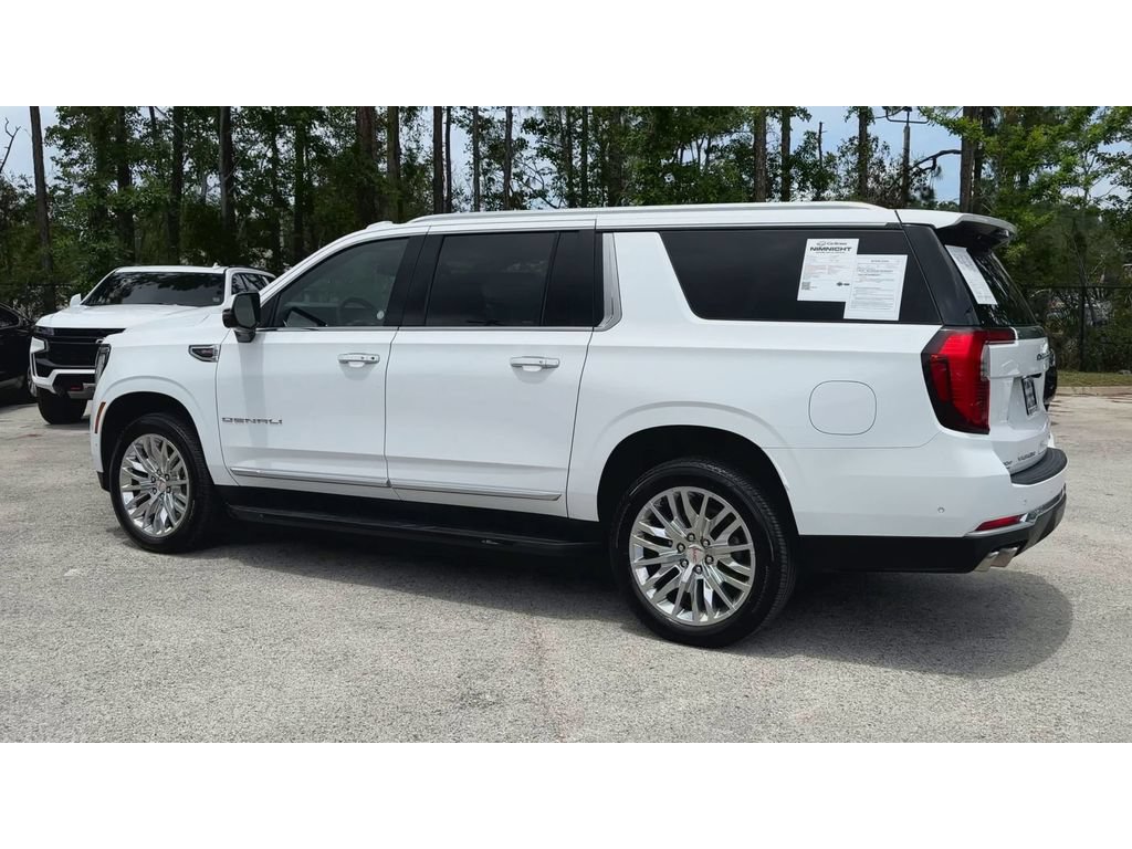Certified 2025 GMC Yukon XL Denali AWD/4WD image 6