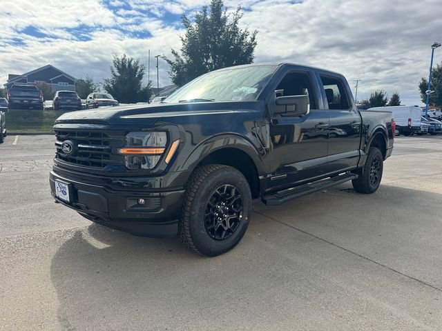 New 2025 Ford F150 XLT w/ Equipment Group 302A MID image 3