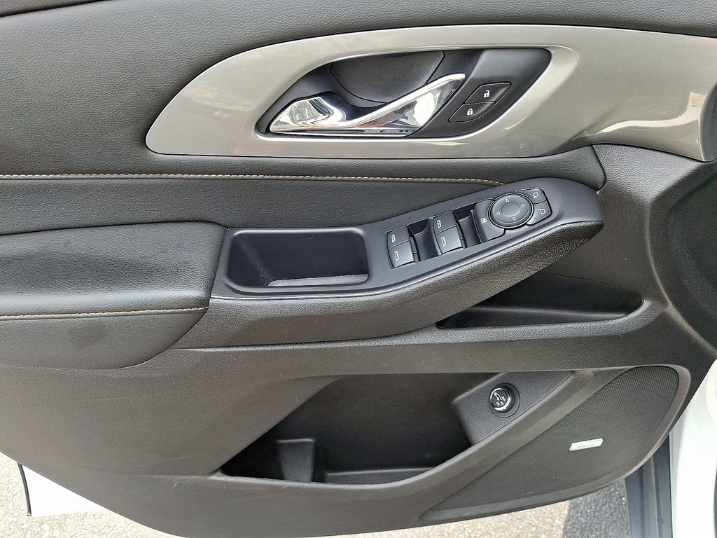 Certified 2021 Chevrolet Traverse RS AWD/4WD image 13