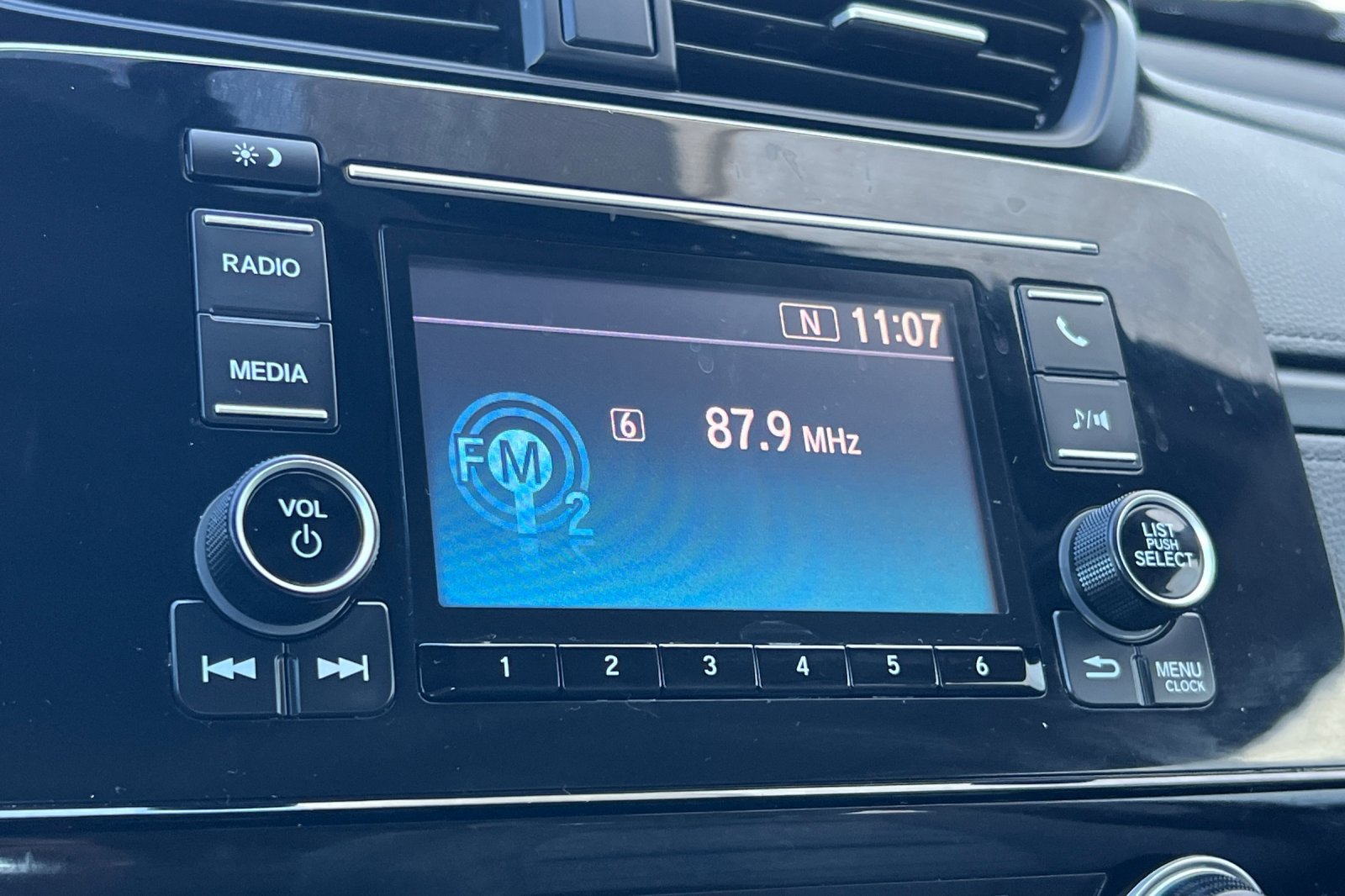 Used 2019 Honda CR-V LX image 21