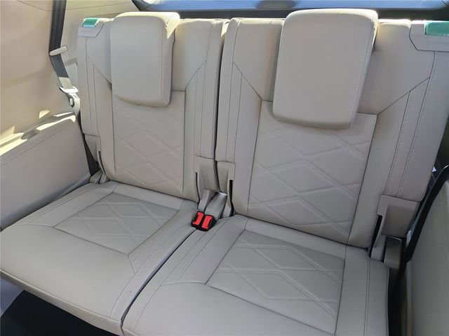 New 2026 Volkswagen Atlas SE image 9