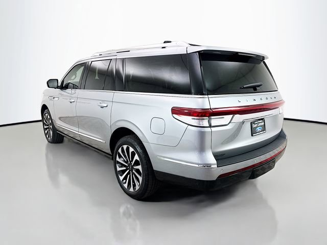 Used 2024 Lincoln Navigator L Black Label image 5