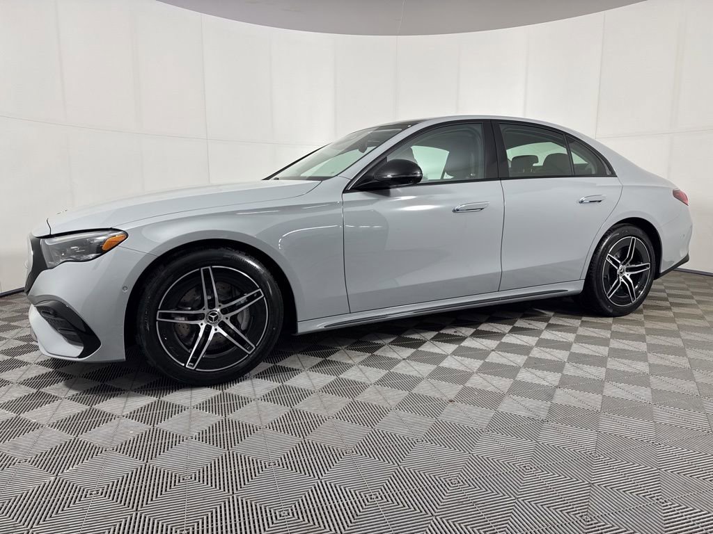 New 2026 Mercedes-Benz E 450 4MATIC Sedan image 1