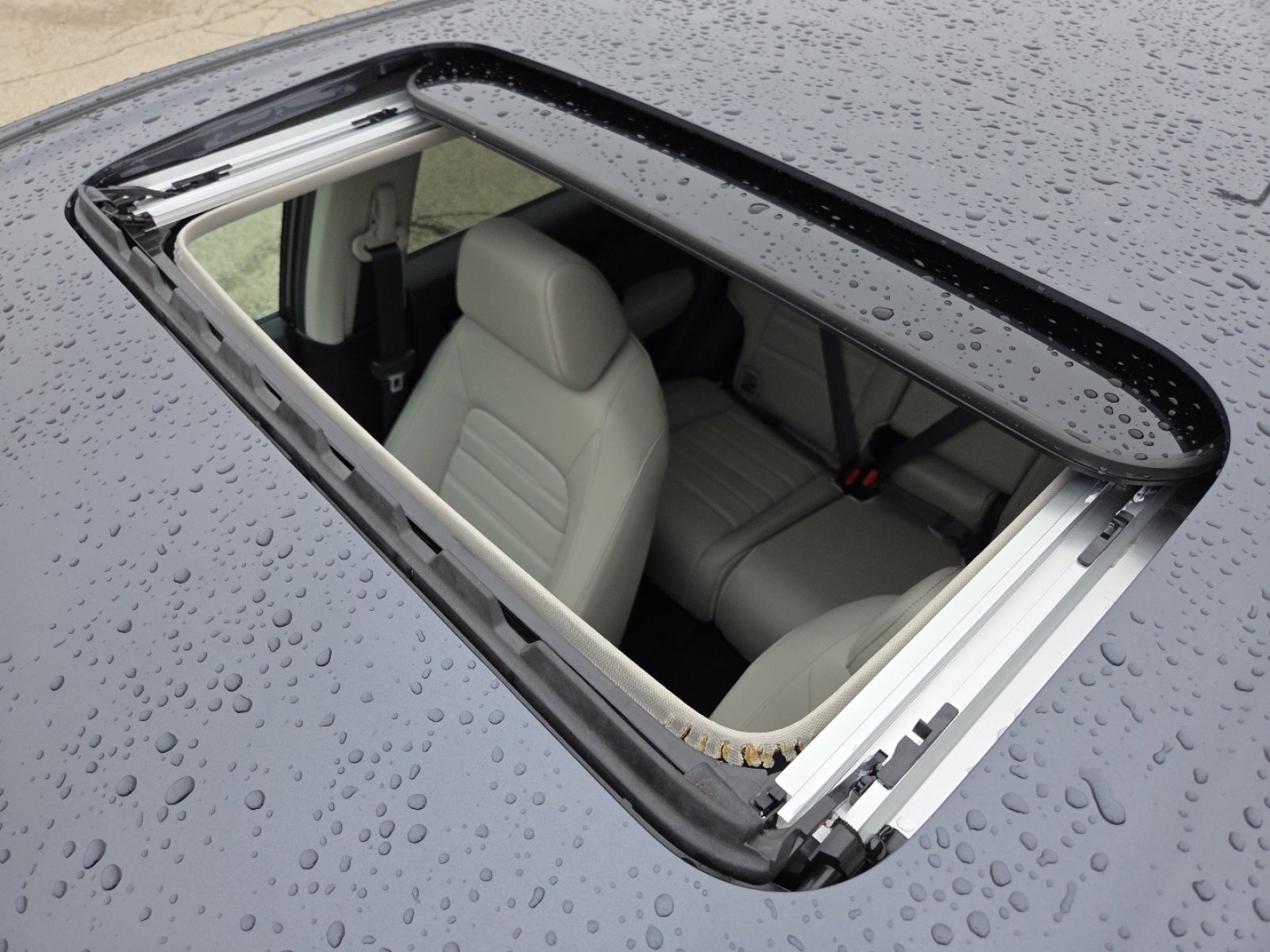 New 2026 Honda CR-V EX-L image 3