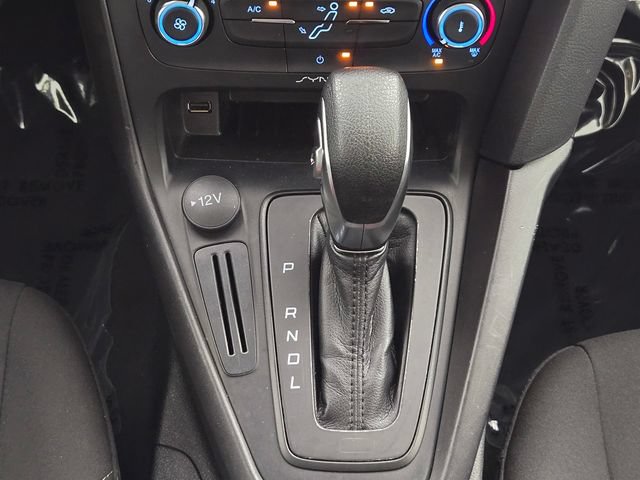 Used 2018 Ford Focus SE FWD image 23