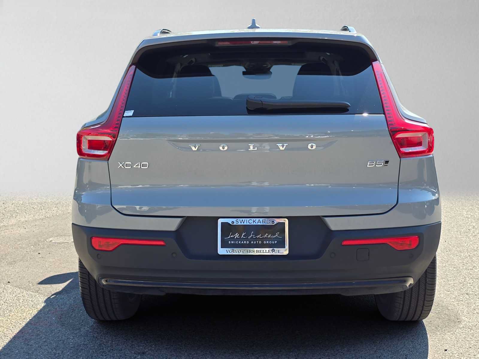 Used 2026 Volvo XC40 B5 Plus w/ Protection Package Premier AWD/4WD image 4