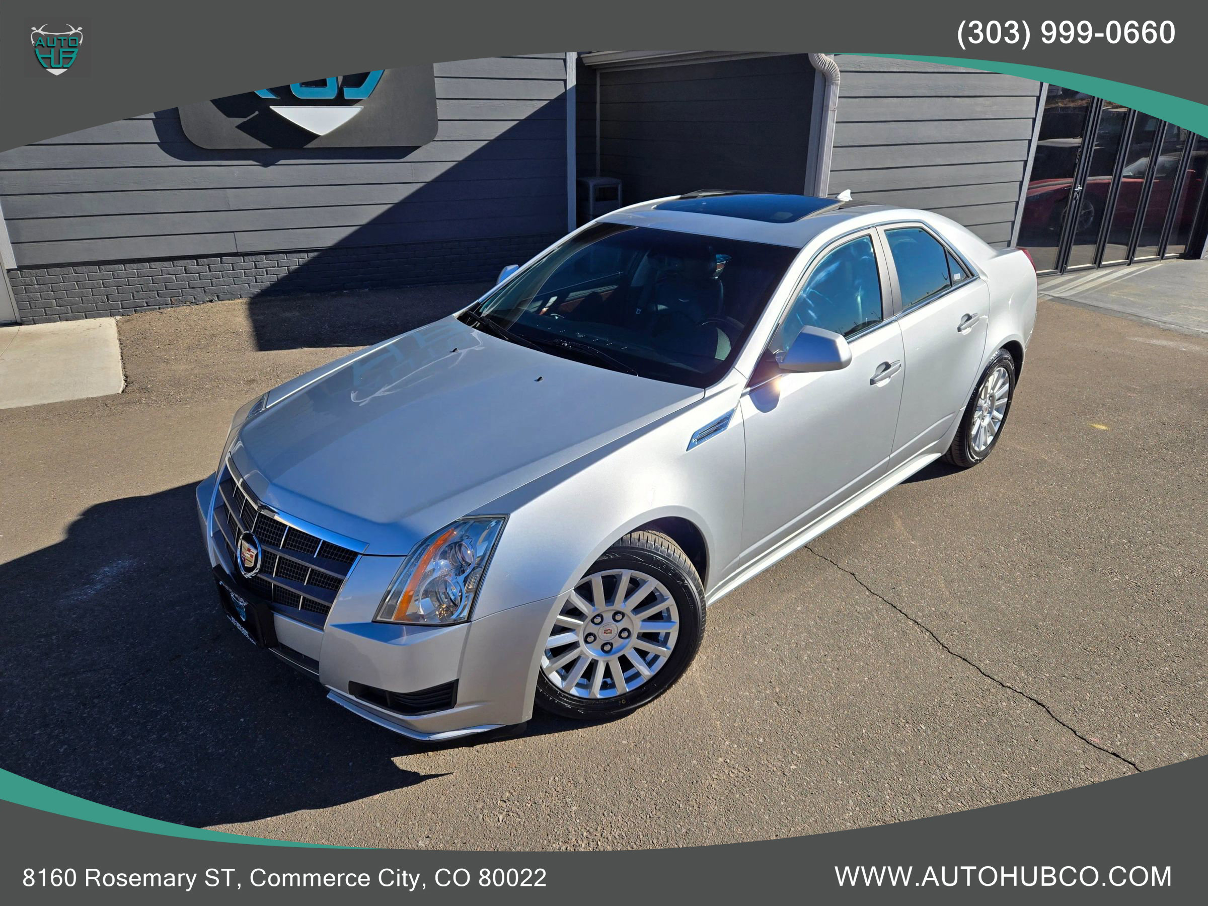Used 2010 Cadillac CTS Luxury image 2
