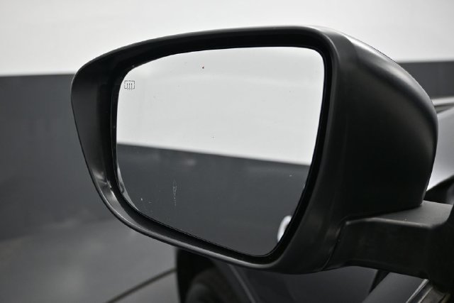 Used 2020 Nissan Rogue SV AWD/4WD image 4
