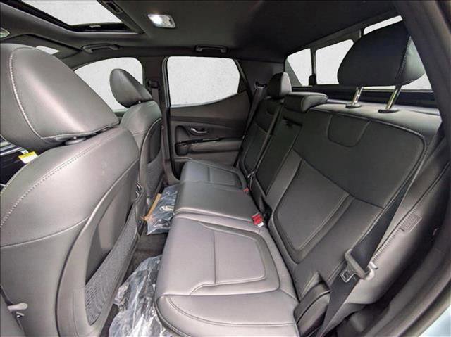 New 2025 Hyundai Santa Cruz Limited image 16