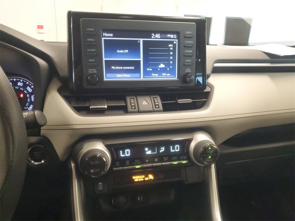 Used 2019 Toyota RAV4 XLE Premium image 26